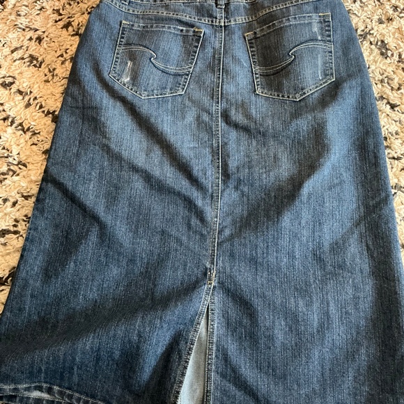 Avenue Jeans skirt size 14 - Picture 4 of 7